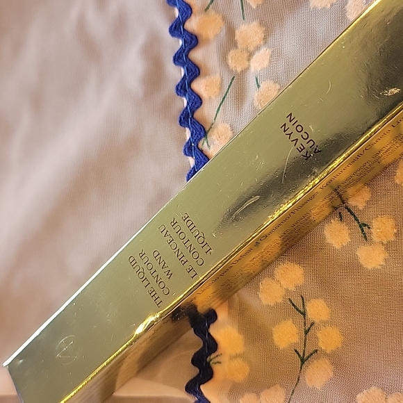 Kevin Aucoin The Liquid Contour Wand,new in box! free blender sponge - Picture 3 of 5